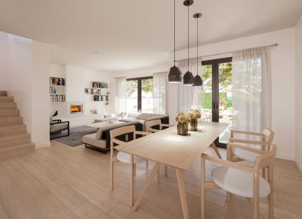 House for 475 000 euro in Barcelona, Spain