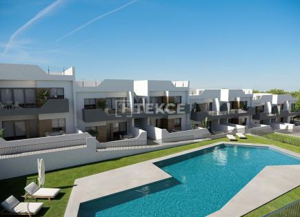 Penthouse for 200 000 euro in San Miguel de Salinas, Spain