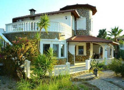 Villa para 1 750 euro por mes en Alanya, Turquia