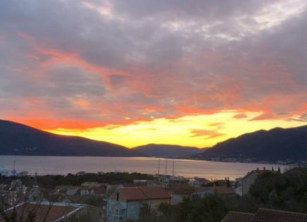 Flat for 300 000 euro in Tivat, Montenegro