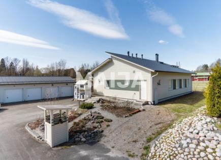 House for 472 000 euro in Sipoo, Finland