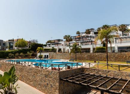 Casa adosada para 550 000 euro en Marbella, España