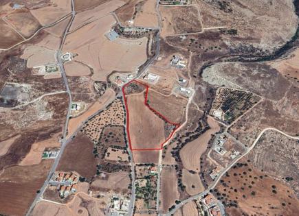 Land for 1 350 000 euro in Paphos, Cyprus