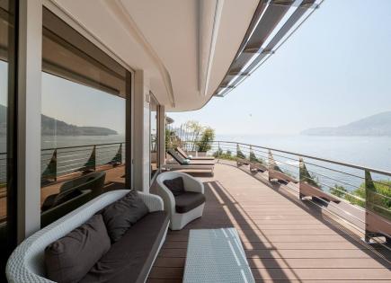 Apartment for 1 550 000 euro in Budva, Montenegro