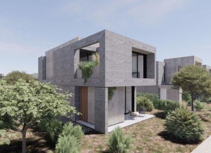 Villa for 875 000 euro in Paphos, Cyprus